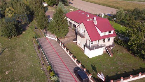 Przestronny dom 206 m2 z budynkami komercyjnymi i wynajmem dom Stara Sucha