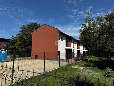 Nowoczesne 3-pokojowe mieszkanie z balkonem i ogródkiem mieszkanie Zabrze