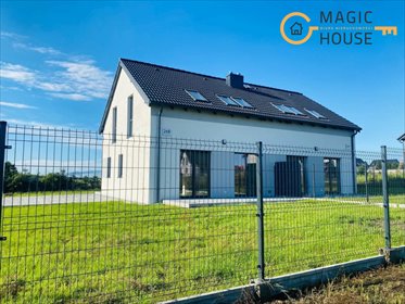 Nowoczesny bliźniak 101,5 m² z dużym ogrodem i możliwością aranżacji dom Skowarcz, Kminkowa