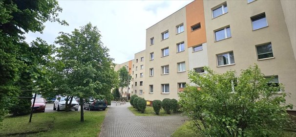 Przestronne 3-pokoje z balkonem, gotowe do remontu mieszkanie Katowice, Brynów