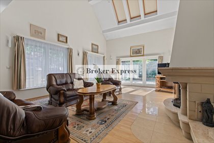 dom na sprzedaż 678m2 dom Konstancin -Jeziorna