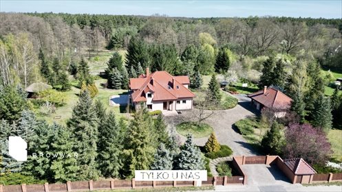 Ekskluzywna willa 380 m² na dużej działce z lasem dom Borówiec
