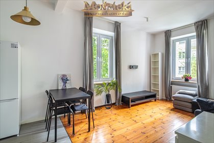 Urokliwe 42 m² w zabytkowej kamienicy na Mokotowie mieszkanie Warszawa, Mokotów, Belwederska