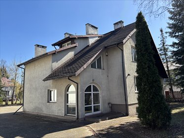 Atrakcyjny lokal biurowy 328 m² w Józefowie, przetarg lokal użytkowy Józefów, Stefana Okrzei