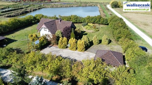 Polecam dom 130 m² z stawami i 2,35 ha w Rozprzy dom Rozprza