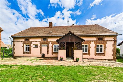 Urokliwy dom z duszą, 4 pokoje, ogród i zabudowania dom Turzany