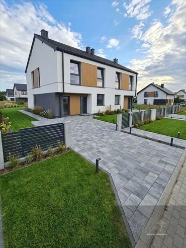 Nowoczesny dom bliźniak 134 m² w Kuznocinie polecam dom Kuznocin