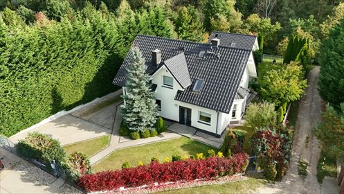 Dom z niezależnym mieszkaniem - 200 m² Dobra dom Dobra