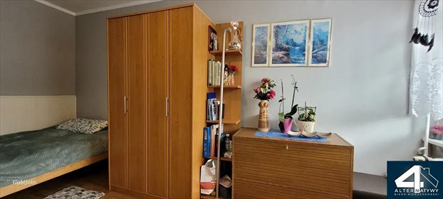 Przestronne 3 pokoje na niskim piętrze z balkonem i komórką mieszkanie Ozorków, Bema