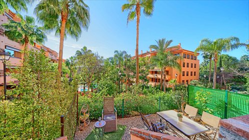 Ekskluzywne mieszkanie z ogrodem na Golden Mile. mieszkanie Marbella Golden Mile - Costa Nagüeles III, Marbella Golden Mile - Costa Nagüeles III