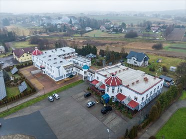 Hotel eventowy z 80 pokojami i salami bankietowymi lokal użytkowy Moderówka