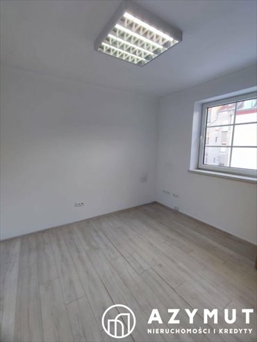 Polecam jasne 15 m² lokal w Legnicy z dostępem do światła lokal użytkowy Legnica, Tarninów, Jaworzyńska