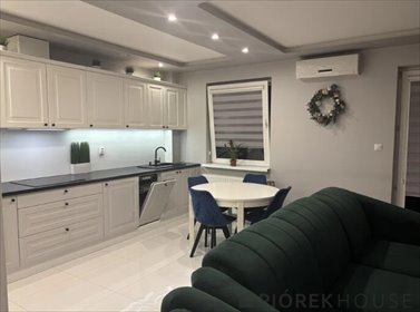 Dwupoziomowe 87,62 m2 z balkonem i miejscem garażowym mieszkanie Ząbki, Powstańców