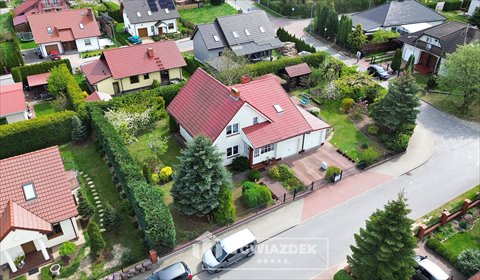 Sprzedam przestronny dom 227 m² z garażami na Osiedlu Poetów dom Szczecinek, Cypriana Kamila Norwida