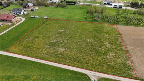 Działka 909 m² pod inwestycję lub dom w Białej działka Biała