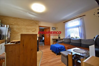 Urokliwy dom z nowoczesnym ogrzewaniem pellet (50 m²) dom Włoszczowa, Rogienice