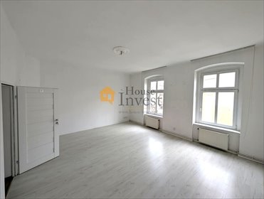 Przestronny lokal biurowy w centrum Legnicy z dostępem do wspólnych przestrzeni. lokal użytkowy Legnica, Wjazdowa
