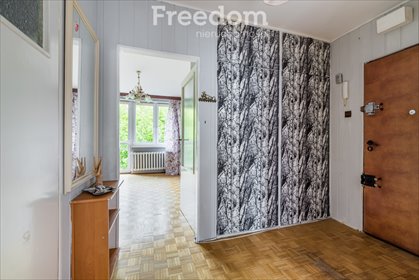 3-pokojowe mieszkanie z balkonem, do remontu, blisko PKP mieszkanie Milanówek, Dębowa