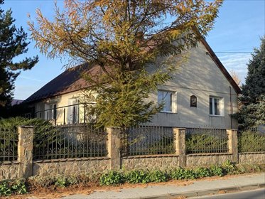 Zabytkowy dom 80 lat z garażem i halą w Zielonkach dom Zielonki, Krakowskie Przedmieście