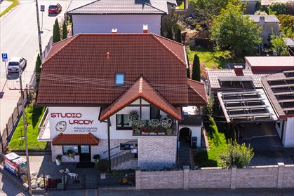 Sprzedam dom z lokalem beauty i potencjałem inwestycyjnym dom Brzeziny