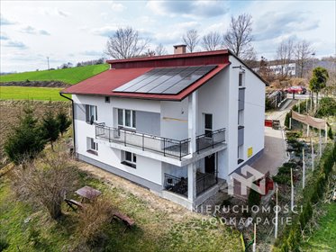 Dom 120 m² z garażem, ogrzewaniem na drewno, fotowoltaiką dom Borek Stary