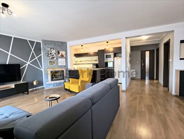 Przestronny dom z kominkiem i dużym ogrodem w Rydzynie dom Rydzyna