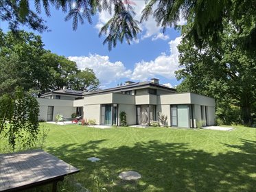 Nowoczesny dom 350 m2 z energooszczędnymi technologiami dom Konstancin-Jeziorna, Sadowa