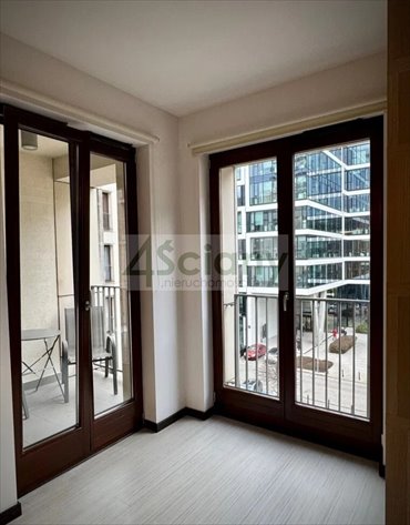 Polecam 39 m² apartament 2010 r. z zielonym patio i blisko metra mieszkanie Warszawa, Śródmieście, Pokorna