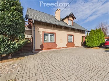 Dwóch domów na sprzedaż w Pruszczu Gdańskim — funkcjonalność i komfort dom Pruszcz Gdański