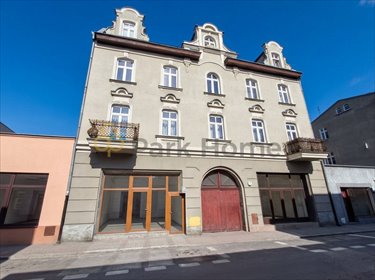 Kamienica inwestycyjna w centrum Gniezna, 13 pokoi, gotowa dom Gniezno