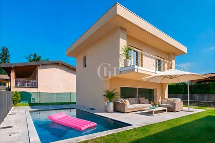 Nowoczesna willa z basenem (170 m²) w Manerba dom Manerba del Garda