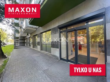 Na sprzedaż duży lokal 800 m² z witrynami na Targówku lokal użytkowy Warszawa, Targówek, ul. Smoleńska