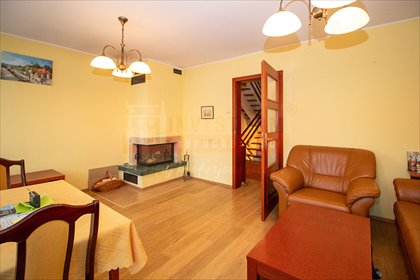 Przestronny dom szeregowy 150 m2, garaż, balkon. dom Opole, Chabrów