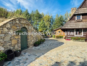 Sprzedam unikatowe domy w Zahoczewiu 330 m² w Bieszczadach dom Baligród, Zahoczewie