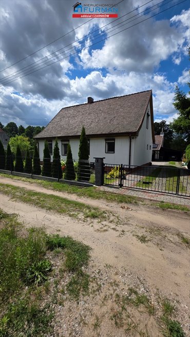 Przestronny dom z 6 pokojami i ogrodem w Kuźnicy Żelichowskiej dom Kuźnica Żelichowska