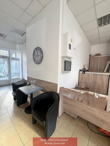 Lokal handlowo-usługowy 63 m² - narożnik z witrynami lokal użytkowy Wrocław, Przedmieście Oławskie, Przedmieście Oławskie