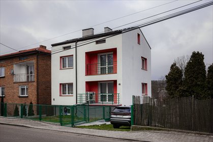 Bezemisyjny dom w centrum Dwikóz dom Dwikozy, Starowiejska