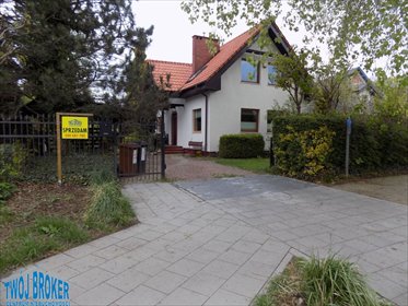 Komfortowy dom 122 m² z ogrodem i piwnicą w Osowej dom Gdańsk, Osowa