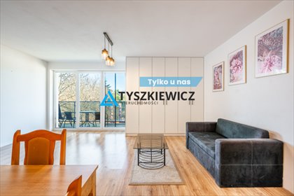 Nowoczesne 3-pokojowe mieszkanie z balkonem i komórką mieszkanie Tuchomie, Słoneczna