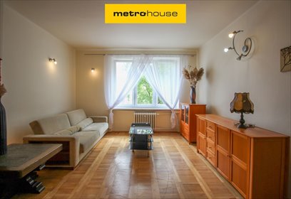 Jasna kawalerka 40 m² w centrum Pabianic, idealna dla pary mieszkanie Pabianice, Centrum, Skłodowskiej-Curie
