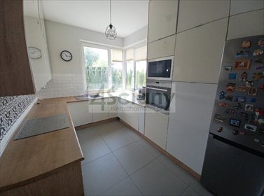 Na sprzedaż nowoczesny dom 180 m² z PV i dużą działką dom Łazy