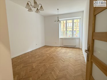 Na wynajem nowoczesne biuro 87,5 m² w odrestaurowanej kamienicy lokal użytkowy Kraków, Stare Miasto, Stare Miasto