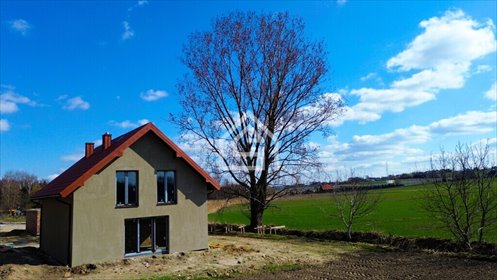 Dom w Malinówkach 31 z garażem i dużą jadalnią dom Dąbrowa