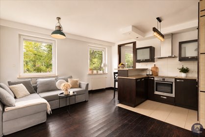 Dwupokojowe mieszkanie z widokiem na zieleń i garażem mieszkanie Warszawa, Bemowo