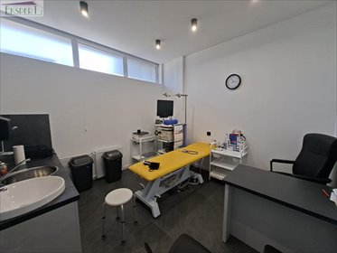 Lokal po remoncie z witryną, 2 gabinety, klimatyzacja lokal użytkowy Sosnowiec, Środula, EKSPERT 695 960 915