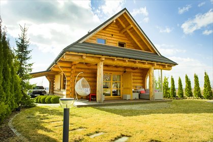 Dom z bali 100 m² z fotowoltaiką i tarasami dom Wierzbica