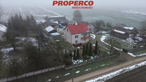 Na sprzedaż przestronny dom 160 m² z gospodarstwem 1,83 ha w Szyszczycach dom Działoszyce, Szyszczyce
