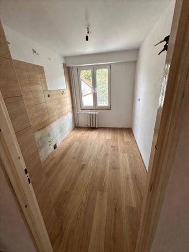 Przestronne 3-pokojowe mieszkanie z loggią i miejscami polecam mieszkanie Pruszków, Pruszków, Ceglana