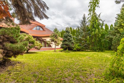 Sprzedam dom 229 m² z ogrodem i garażem w Piaskach dom Piaski