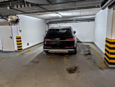 Miejsce postojowe 13 m² w nowoczesnym kompleksie. lokal użytkowy Wrocław, Nadodrze
